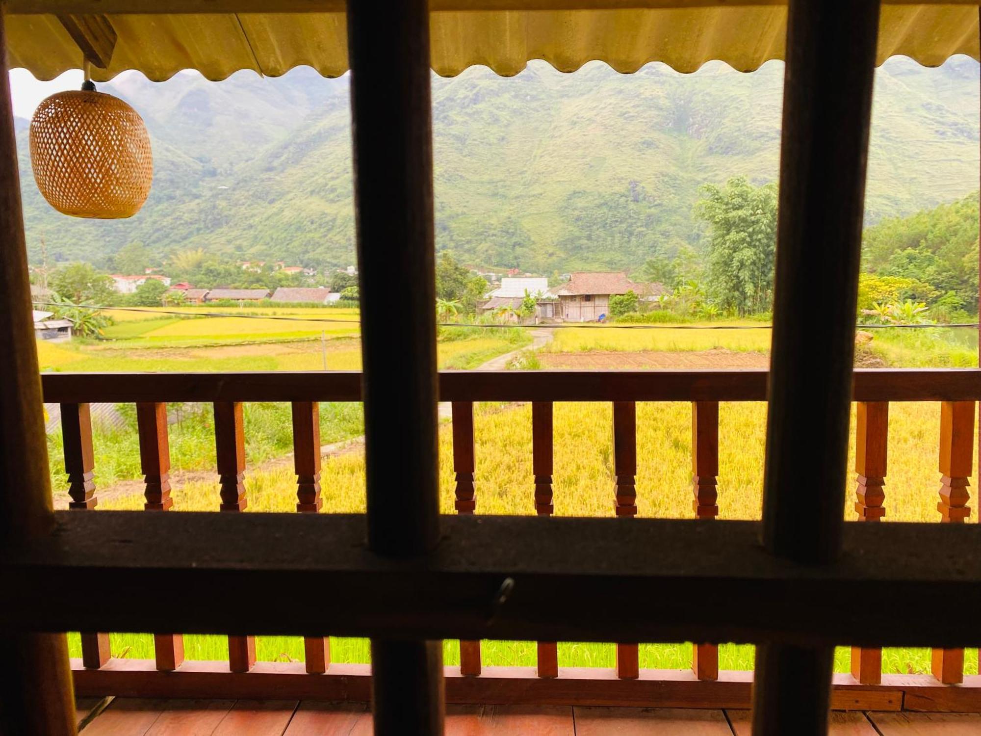 Du Gia Field View Homestay Lang Cac Exterior photo