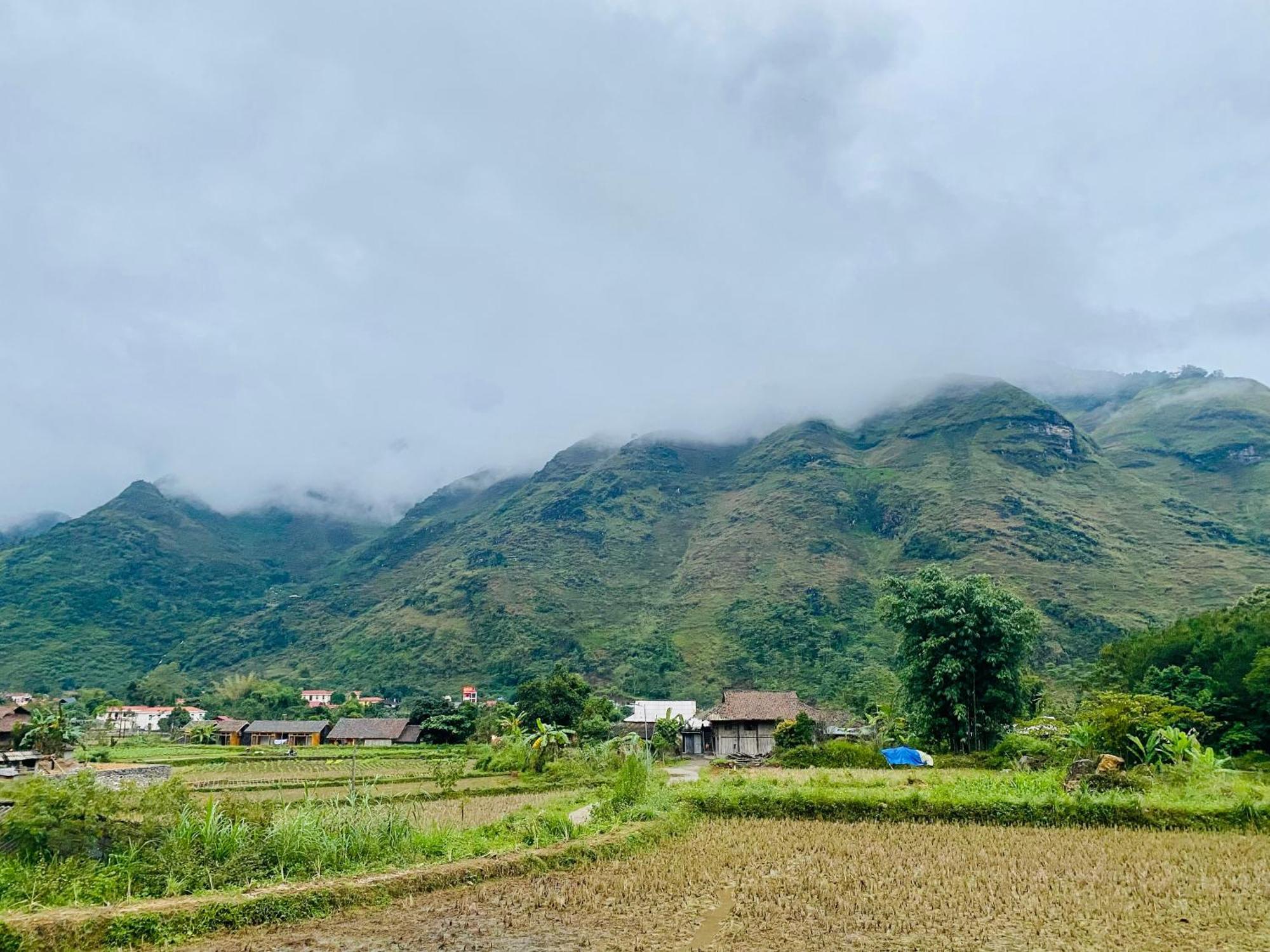 Du Gia Field View Homestay Lang Cac Exterior photo