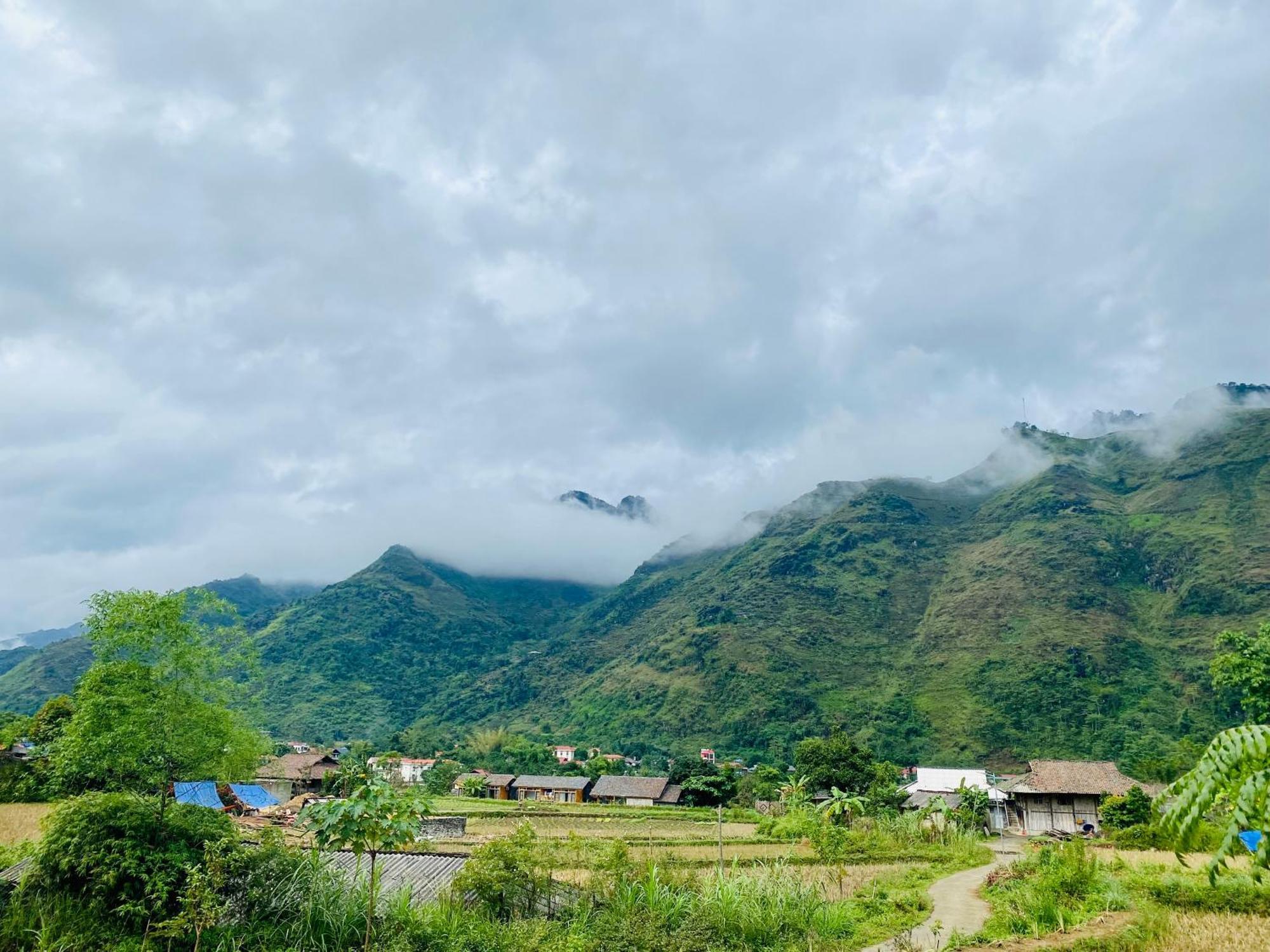Du Gia Field View Homestay Lang Cac Exterior photo