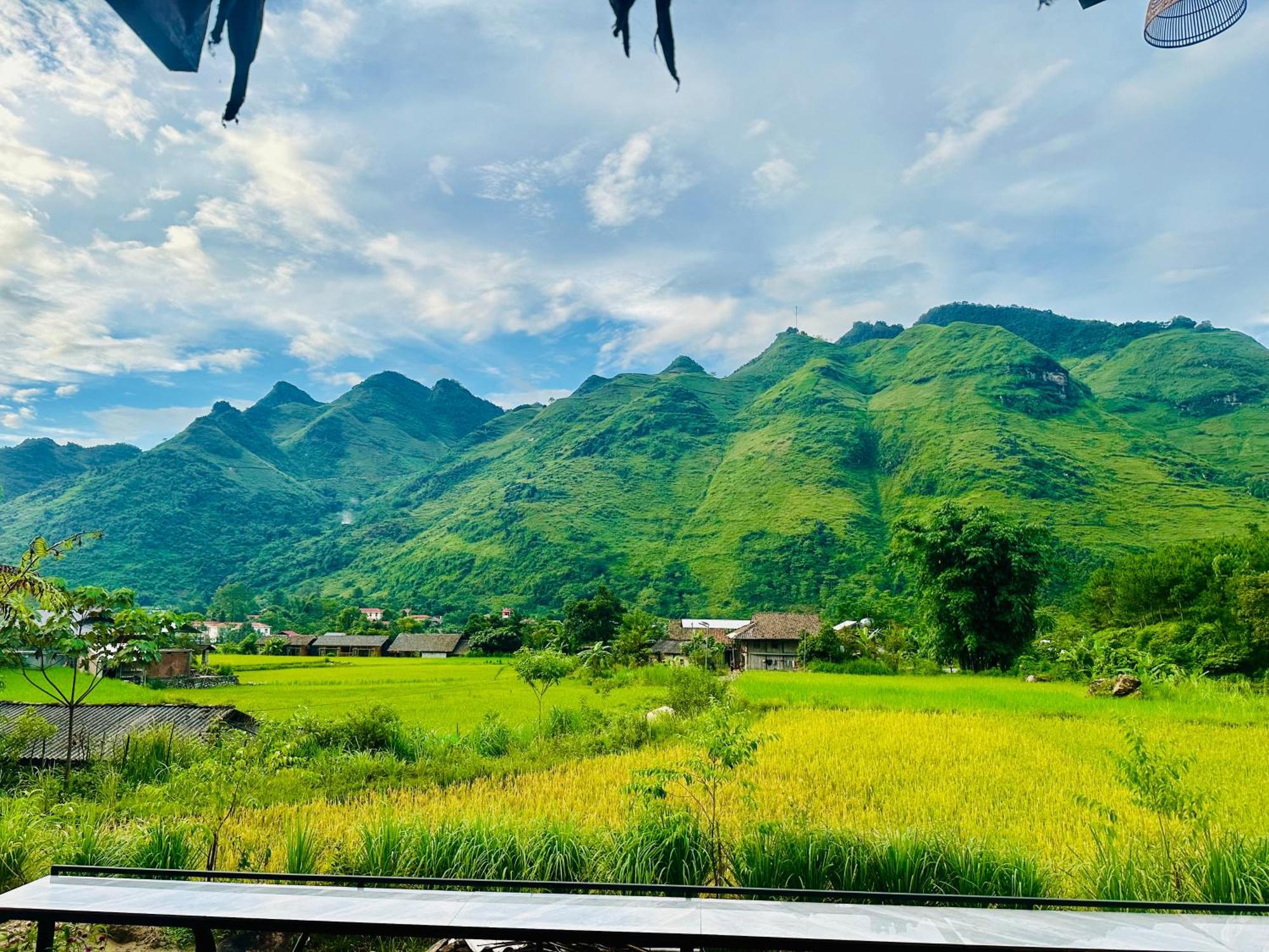 Du Gia Field View Homestay Lang Cac Exterior photo